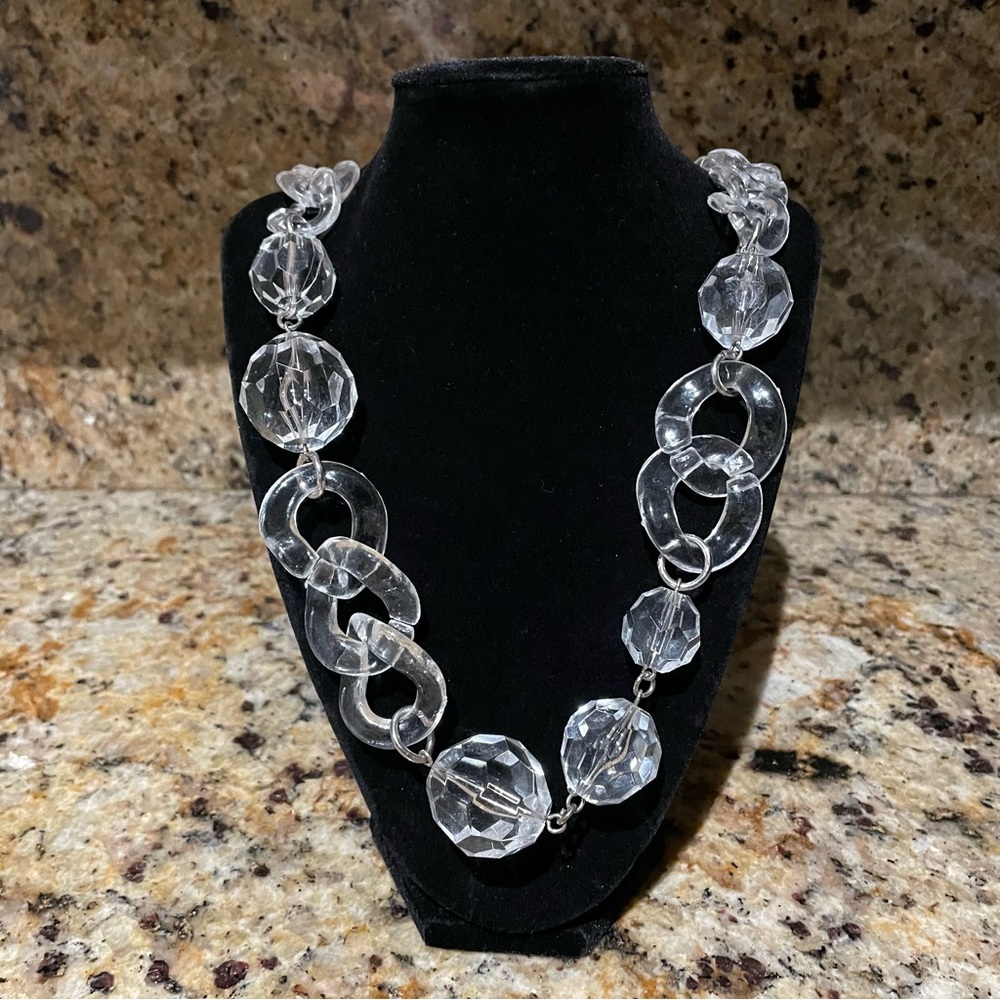 Vintage chunky faceted clear beaded and link necklace
